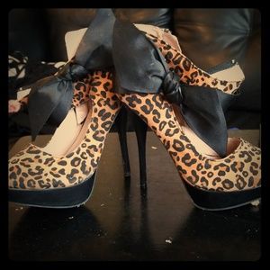 Leopard heels